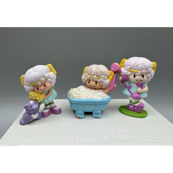 Angel Cake Strawberry Shortcake Vintage 1980s Miniature Set of 3 - Picture 1 of 11